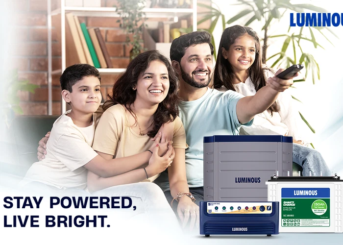 Family using LUMINOUS home backup products